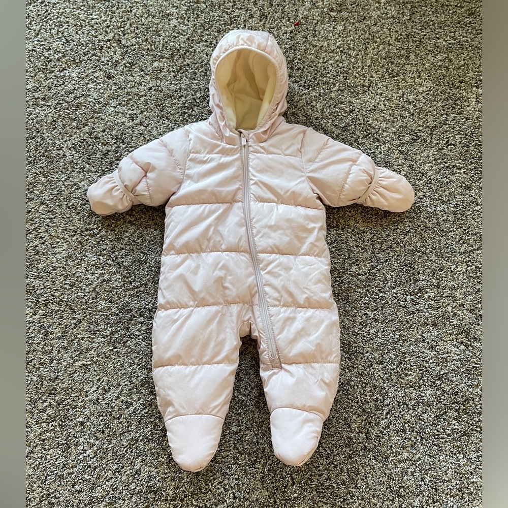 Girls Winter One Piece Suite Old Navy 3-6M